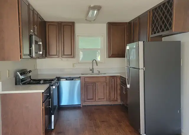 Photo of 1700 Whipple Rd, Mt Pleasant, SC 29464