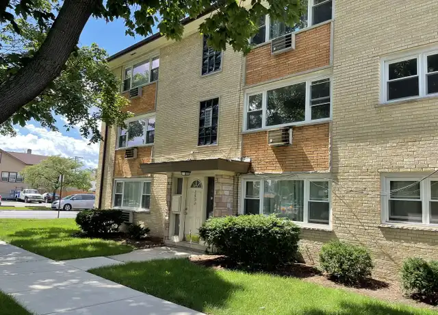 Property at 2802 N Rutherford Ave Unit 2C, Chicago, IL, 60634, 1 bed, 1 bath, [object Object]