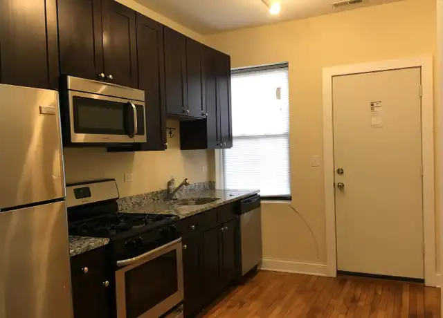 Property at 3216 W Argyle St Unit 2, Chicago, IL, 60625, 2 beds, 1 bath, [object Object]