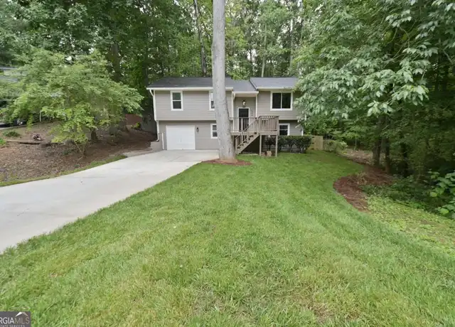 Property at 459 Ridgetop Dr NW, Acworth, GA, 30102, 4 beds, 2 baths, [object Object]