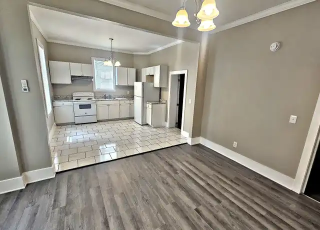 Property at 211 3rd Ave SW Apt B, Decatur, AL, 35601, 2 beds, 1 bath, [object Object]