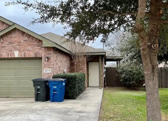 Property at 213 Anne Louise Dr Unit B, New Braunfels, TX, 78130, 3 beds, 2 baths, [object Object]