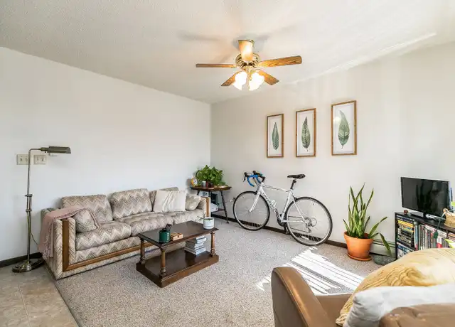 Property at 1030 E Court St Unit 13, Iowa City, IA, 52240, 1 bed, 1 bath, [object Object]