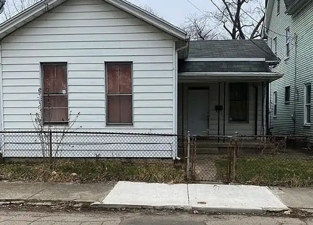 Property at 526 Corwin St, Dayton, OH, 45410, 2 beds, 1 bath, [object Object]