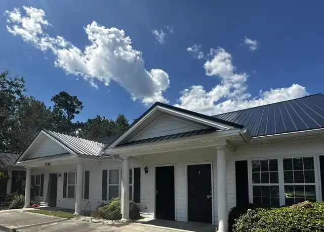 Property at 50 E Northside Dr, Valdosta, GA, 31602, 1 bed, 1 bath, [object Object]