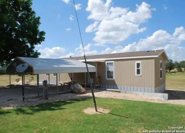 Property at 5983 TX-16 Unit B, Bandera, TX, 78003, 2 beds, 2 baths, [object Object]