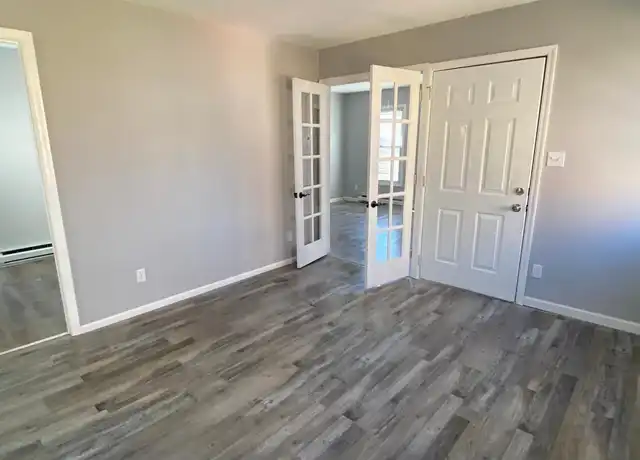 Property at 15 120th St Unit 1, Troy, NY, 12182, 3 beds, 1 bath, [object Object]