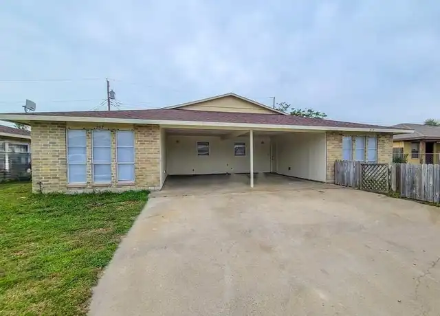 Property at 2119 Zephyr Cir, Ingleside, TX, 78362, 2 beds, 1 bath, [object Object]