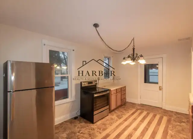 Property at 867 8th Ave SE Unit 2, Rochester, MN, 55904, 2 beds, 1 bath, [object Object]