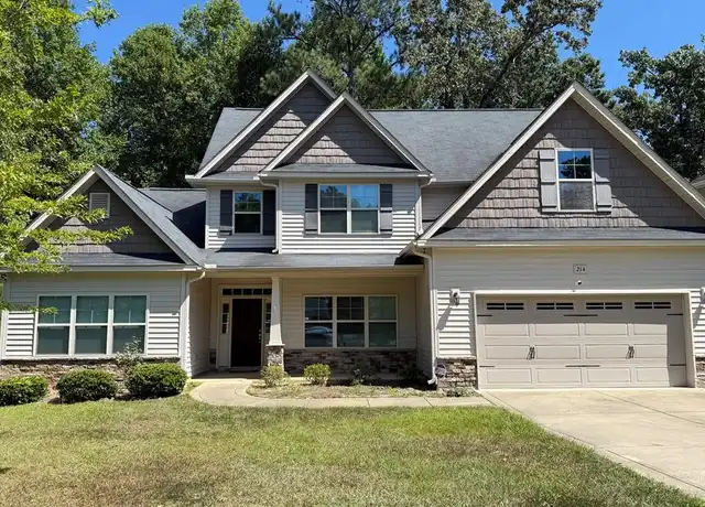 Property at 214 Birch Ave, Spring Lake, NC, 28390, 5 beds, 4 baths, [object Object]