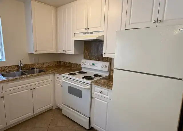 Property at 1350 Calle Jules Unit 113, Vista, CA, 92084, 0 beds, 1 bath, [object Object]