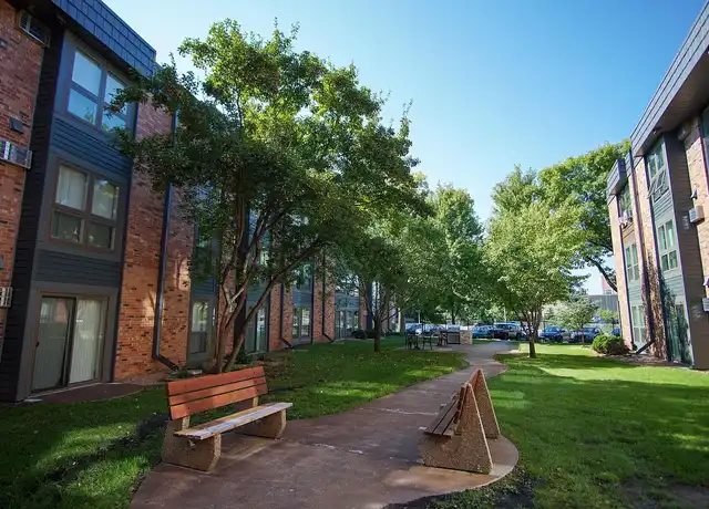 Property at THE PARK at one hundred - 2480 Highway 100 S, Minneapolis, MN, 55416, 1 bed, 0-1 baths, [object Object]