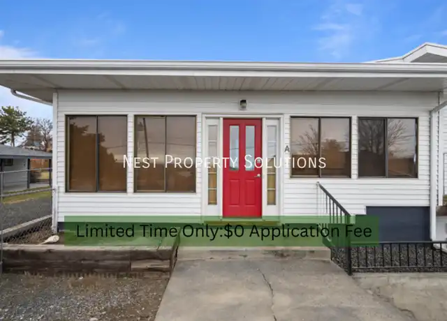Property at 1221 S Baker St Unit A, Moses Lake, WA, 98837, 3 beds, 1 bath, [object Object]
