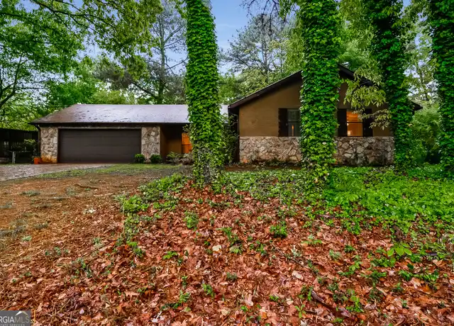 Property at 5744 Mountain Park Way, Douglasville, GA, 30135, 3 beds, 2 baths, [object Object]