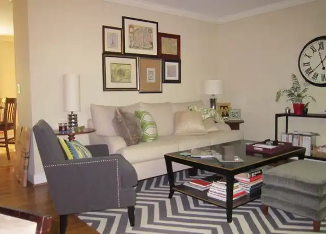 Property at 2627 Selwyn Ave, Charlotte, NC, 28209, 2 beds, 1 bath, [object Object]