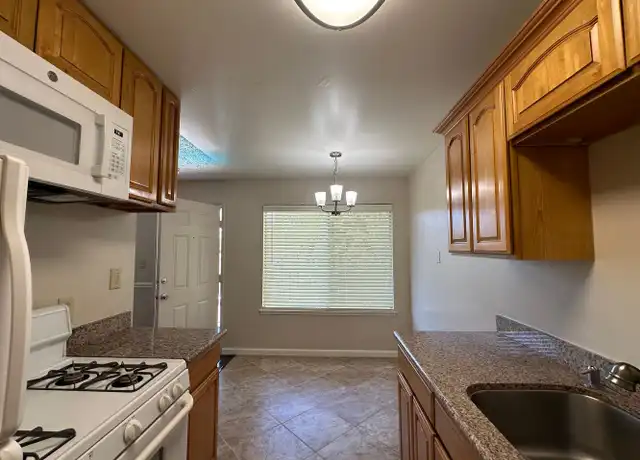 Property at Greenhaven Apartments - 6330 Havenside Dr, Sacramento, CA, 95831, 1 bed, 1 bath, [object Object]