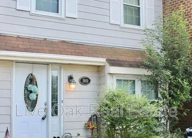 Property at 1809 Sechrist Ct, Virginia Beach, VA, 23454, 2 beds, 2.5 baths, [object Object]