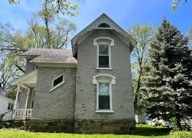 Property at 737 Clancy Ave NE Unit 2, Grand Rapids, MI, 49503, 2 beds, 1 bath, [object Object]