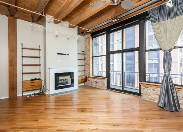 Property at 616 W Fulton St, Chicago, IL, 60661, 2 beds, 2 baths, [object Object]