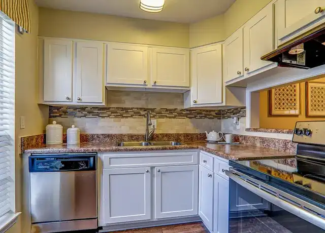 Property at Acas Cordova Regency - 4311 Bayou Blvd, Pensacola, FL, 32503, 1-3 bed, 1-2 bath, [object Object]