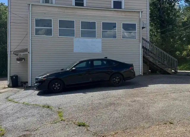 Property at 216 College St Unit 5, Martinsville, VA, 24112, 1 bed, 1 bath, [object Object]