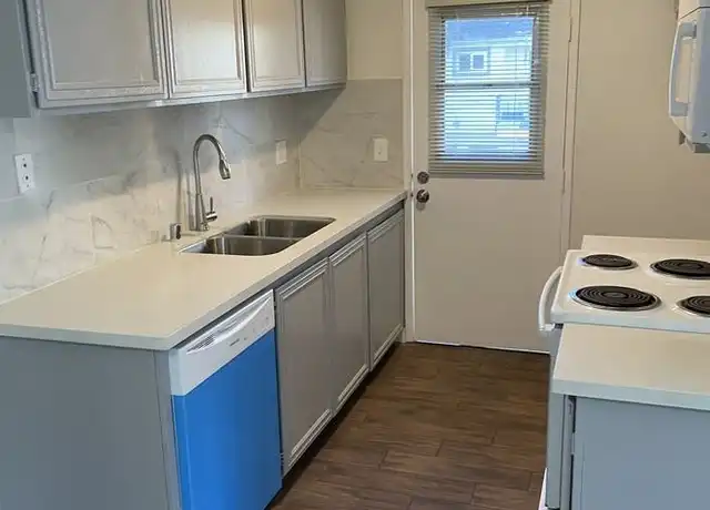Property at 2577 Yardarm Ave, Port Hueneme, CA, 93041, 2 beds, 1 bath, [object Object]