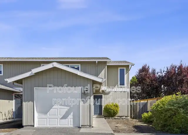 Property at 20815 SW Alexander St, Beaverton, OR, 97006, 3 beds, 2 baths, [object Object]