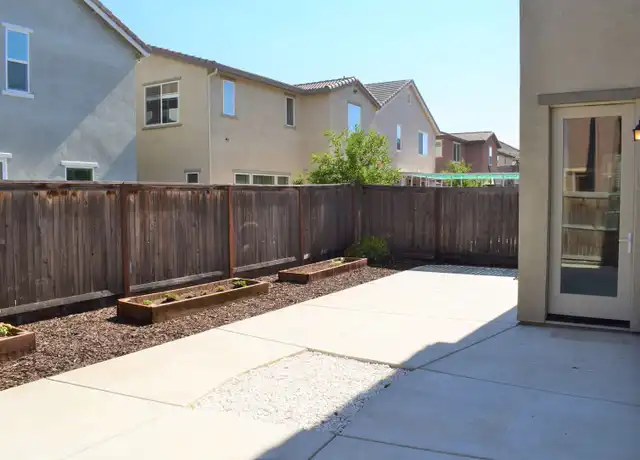 Property at 8445 Vila Gale Way, Elk Grove, CA, 95757, 4 beds, 2.5 baths, [object Object]