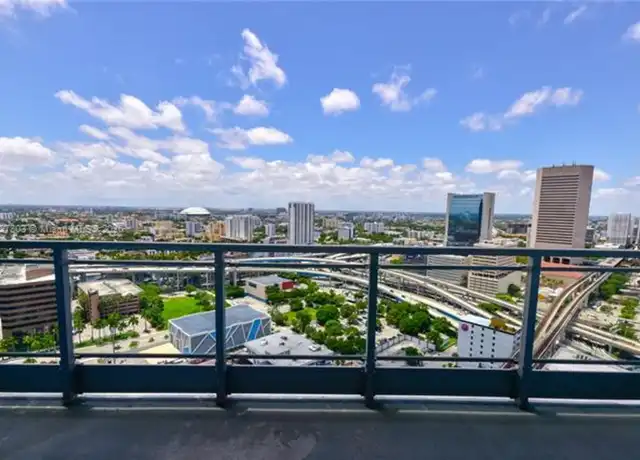 Property at 90 SW 3rd St #3008, Miami, FL, 33130, 2 beds, 2 baths, [object Object]