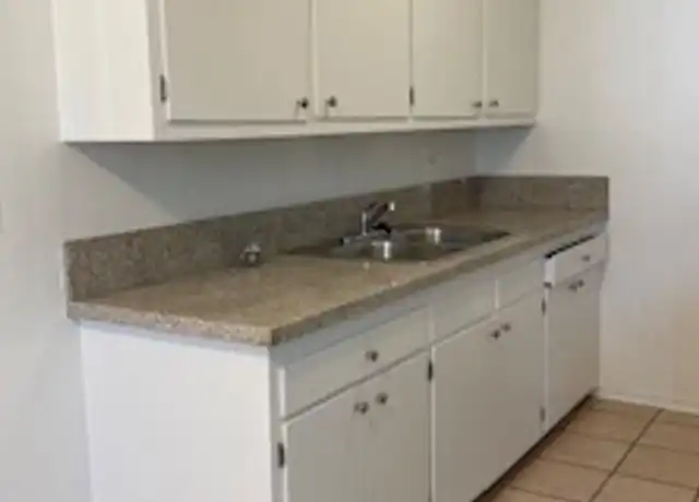 Property at 5020 Linden Ave Unit 9, Long Beach, CA, 90805, 1 bed, 1 bath, [object Object]