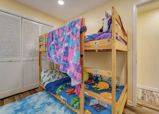 Property at 450A E AVE Unit 2, Bayonne, NJ, 07002, 2 beds, 1 bath, [object Object]