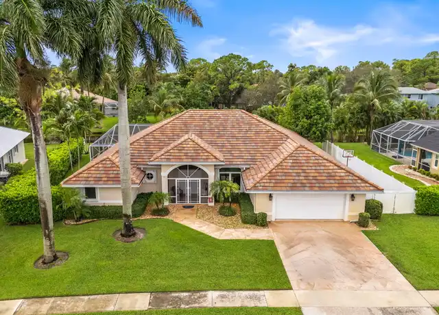 Property at 13520 Northumberland Cir, Wellington, FL, 33414, 4 beds, 2 baths, [object Object]
