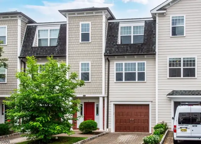 Property at 6 Elm St Unit 7, Madison, NJ, 07940, 3 beds, 3.5 baths, [object Object]