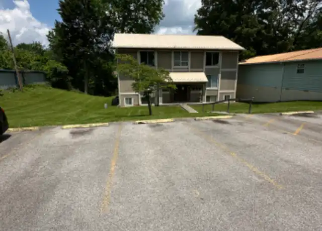 Property at 1973 Pennsylvania Ave Unit F, St Albans, WV, 25177, 2 beds, 1 bath, [object Object]