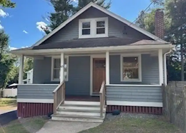 Property at 63 Pierrepont Rd, Newton Lower Falls, MA, 02462, 2 beds, 1 bath, [object Object]