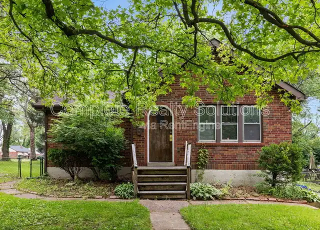 Property at 916 January Ave, Saint Louis, MO, 63135, 2 beds, 1 bath, [object Object]