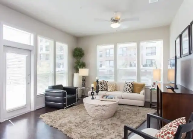 Property at 1333 Shore District Dr Unit 1017, Austin, TX, 78741, 1 bed, 1 bath, [object Object]