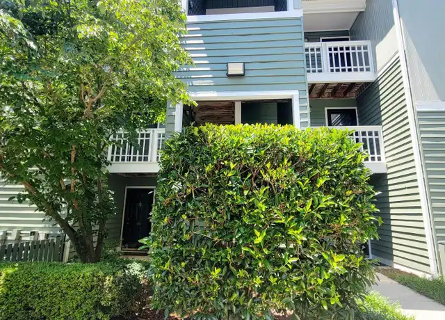 Property at 1121 Parkridge Ln #205, Raleigh, NC, 27605, 2 beds, 1.5 baths, [object Object]