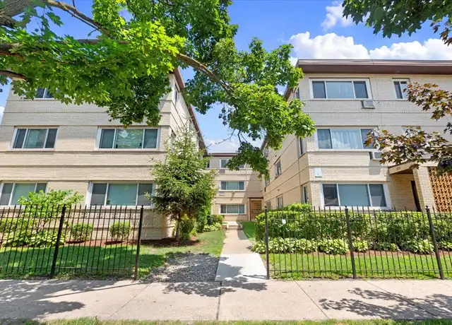 Property at 6719 N Hermitage Ave Unit 4C, Chicago, IL, 60626, 1 bed, 1 bath, [object Object]