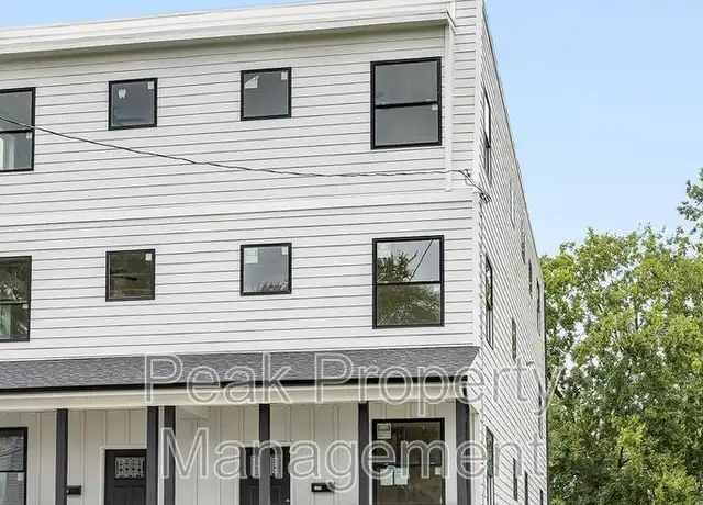 Property at 1322 N 31st St, Richmond, VA, 23223, 5 beds, 4.5 baths, [object Object]