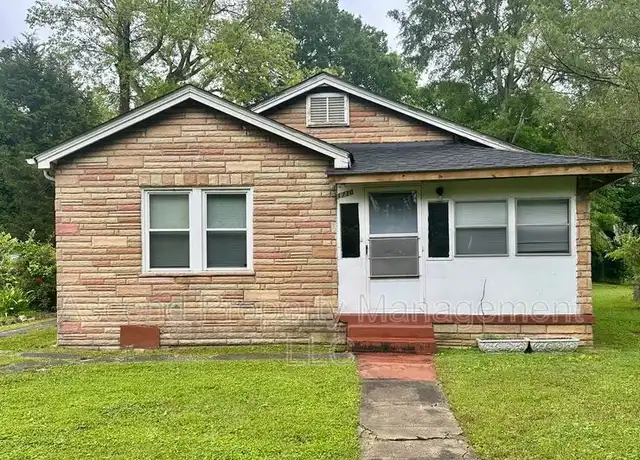 Property at 1710 Bradt St, Chattanooga, TN, 37406, 3 beds, 1 bath, [object Object]