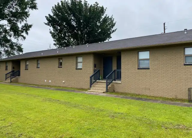 Property at 514 W J St Unit D, Russellville, AR, 72801, 2 beds, 1 bath, [object Object]