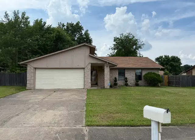 Property at 2819 W 113th St S, Jenks, OK, 74037, 3 beds, 2 baths, [object Object]