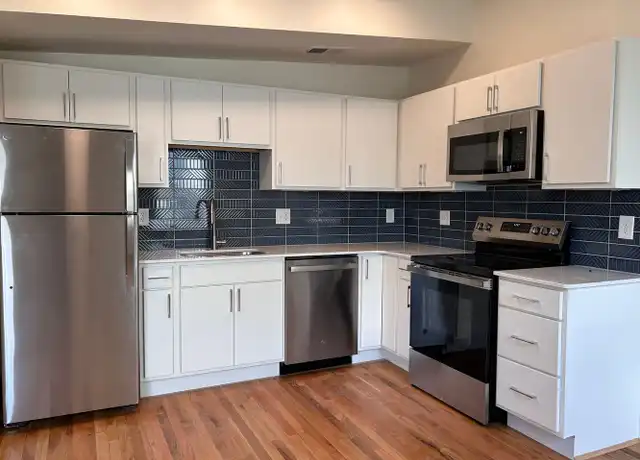 Property at 1412 Walnut St Unit 5 (AMI), Cincinnati, OH, 45202, 2 beds, 2 baths, [object Object]