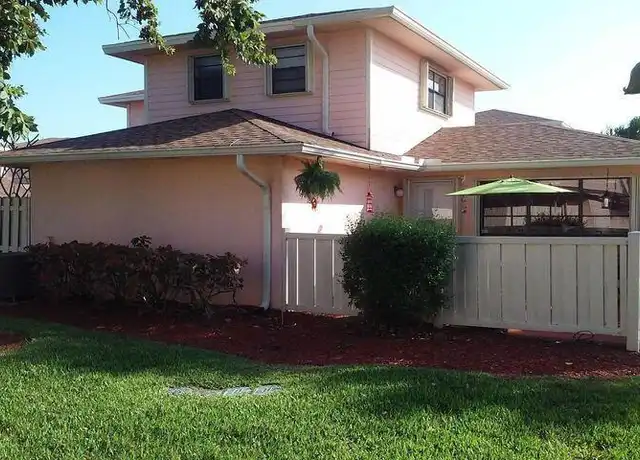 Property at 1772 Gulfstream Ave Unit E1, Fort Pierce, FL, 34949, 2 beds, 2 baths, [object Object]