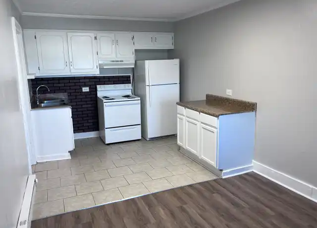 Property at 419 Belmont Ave Unit 3, Shelbyville, TN, 37160, 2 beds, 1 bath, [object Object]