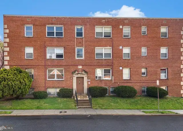 Property at 3320 11th Pl SE, Washington, DC, 20032, 1 bed, 1 bath, [object Object]