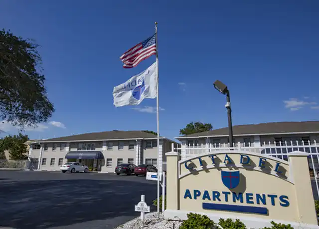 Property at 2045 Hyde Park St Unit 2045-03, Sarasota, FL, 34239, 1 bed, 1 bath, [object Object]