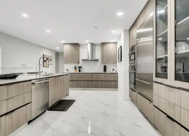 Property at 6565 SW 134th Dr Unit 6565, Miami, FL, 33156, 5 beds, 4 baths, [object Object]