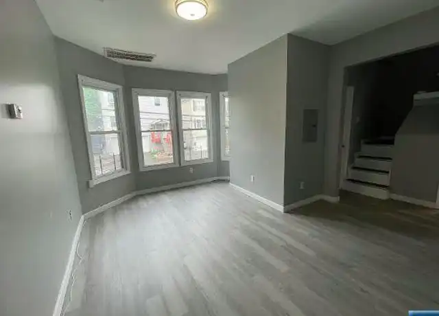 Property at 54 N 4th St Unit 2, Paterson, NJ, 07522, 3 beds, 1 bath, [object Object]